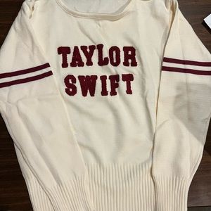 Taylor Swift Red Taylor's Version sweater Size Small